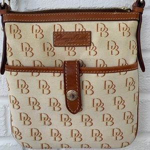Dooney & Bourke Tan Cross Body Purse